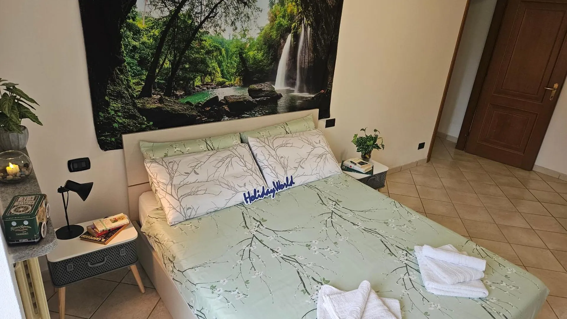Il Riposo Del Viaggiatore By Holiday World Ternate  Italia